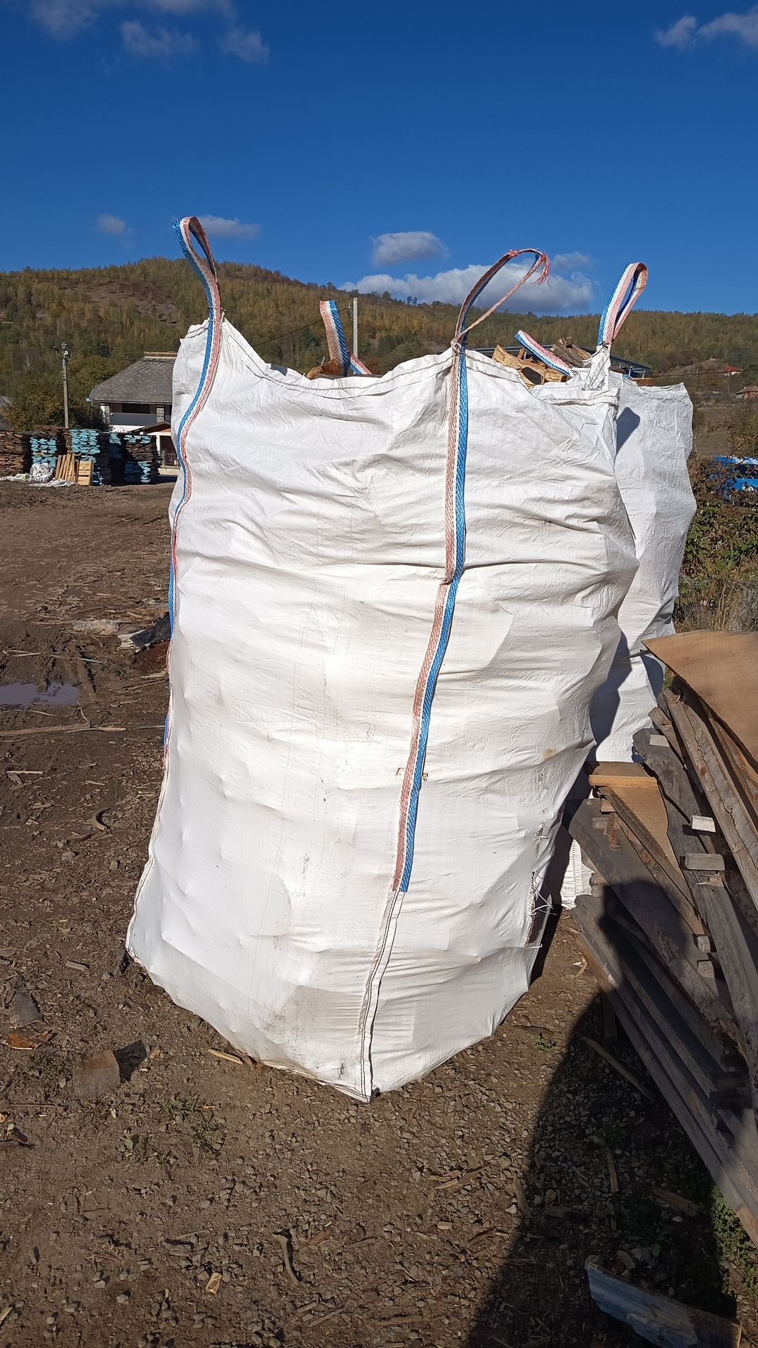 Lemne de foc în sac big bag